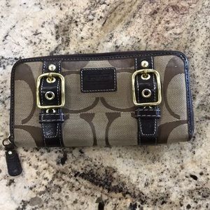 Coach wallet